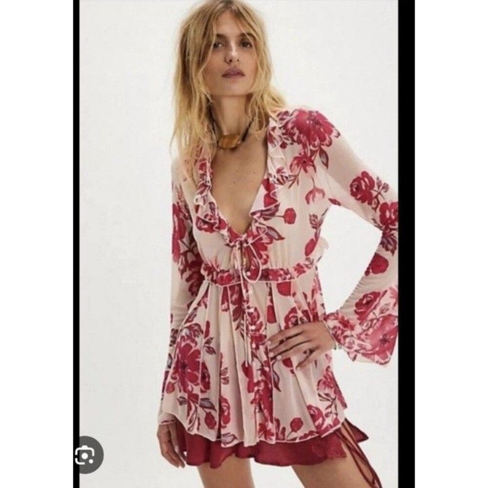 Free People Wildest Dreams Tunic Small Pink Floral Sheer Mesh Boho Fairy Top NEW